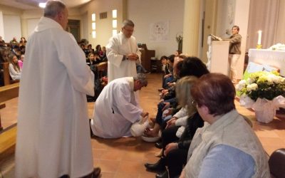 GIOVEDI’ 1 APRILE 2021 – ORE 20:00            NOTTE DEL GIOVEDI’ SANTO –                   “Signore tu lavi i piedi a me ?”